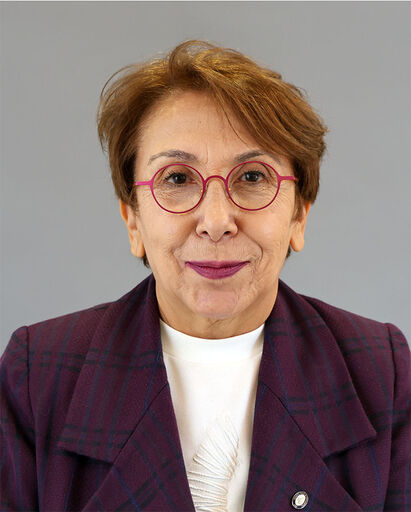 Zeynep KEREM ÖZTÜRK