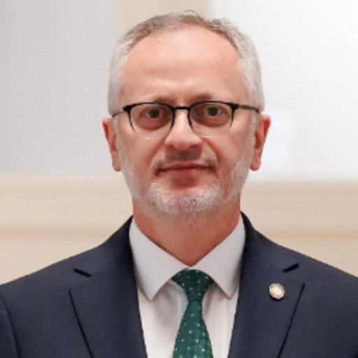 İsmail KÜÇÜK
